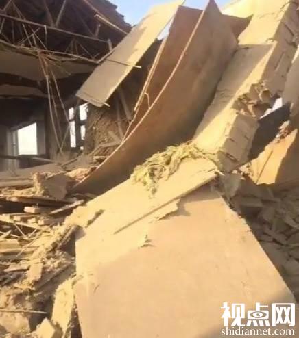 唐山一烟花爆竹作坊爆炸2人亡 现场一片狼藉