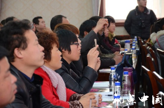 <a href=https://www.shidiannet.com/zt/shaanxi/ target=_blank class=infotextkey>陕西</a>电商进农村&mdash;走进临渭区