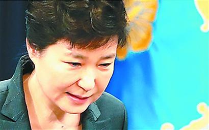 韩国宪法法院:朴槿惠被弹劾下台 成韩国历史上首位被弹劾下台的总统