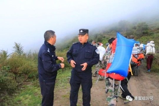 3名穿越卧龙无人区被困驴友已找到 或属于违规穿越