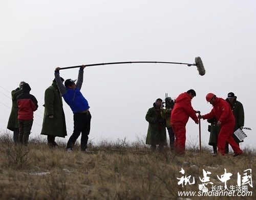 首部反映长庆油田一线员工的院线电影《劳动者》将上映