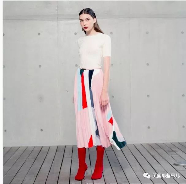 14岁俄罗斯模特Vlada走秀为何死亡？<a href=https://www.shidiannet.com/GB/shanghai/ target=_blank class=infotextkey>上海</a>时装周回应