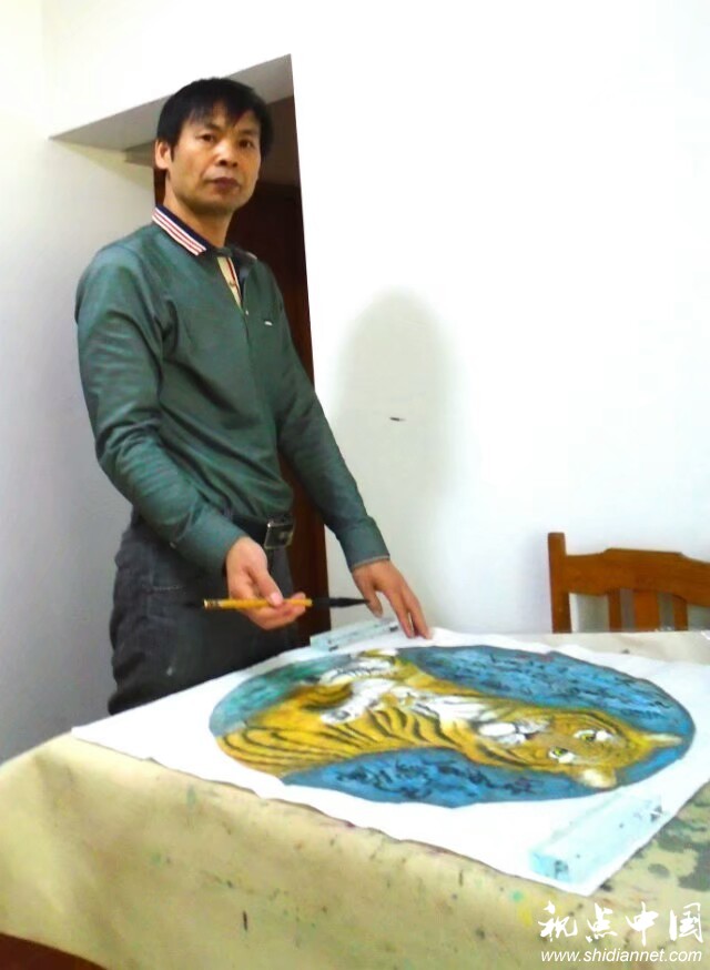 热烈祝贺当阳醉龙王福山先生被授予国礼书画名家 并被百度百科收录