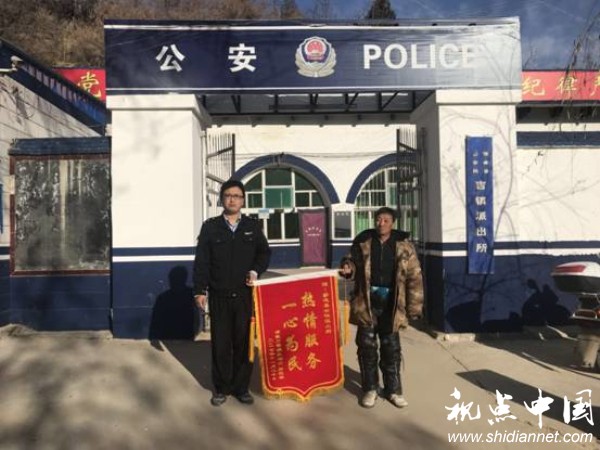 意外按对捡到银行卡密码 贪心取走10000元