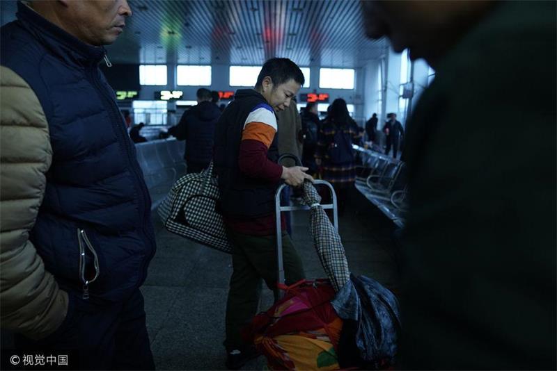 图片故事：一位农民工从北京返乡之后