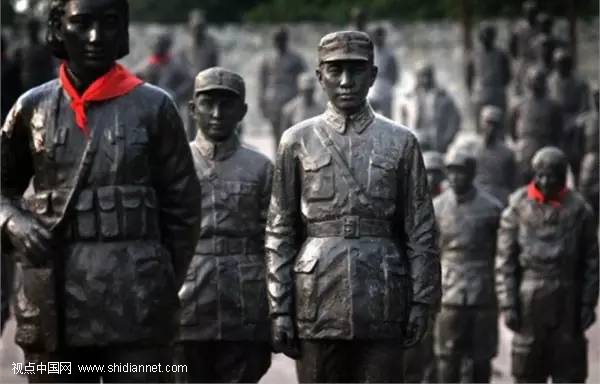 嫌工资低辞职的<a href=https://www.shidiannet.com/GB/sichuan/ target=_blank class=infotextkey>四川</a>宜宾副市长樊建川 一个人撑起的博物馆