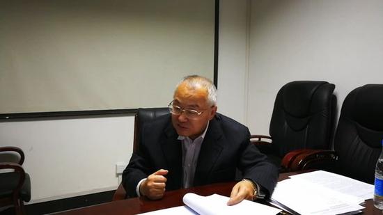 10年坚持终迎重审 顾雏军:我的上市公司应还给我