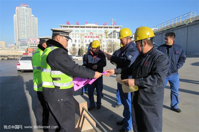 陕西靖边交警开展元旦节前夜查和集中清查统一行动