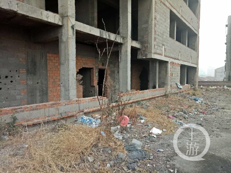 工行湖北荆州支行一综合楼闲置23年 即将被拆