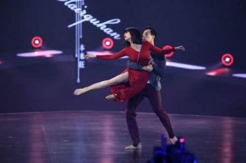 杨丞琳感性告白初恋情人，私下也有约会，网友：李荣浩会吃醋