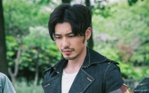4位男演员的黑历史：第1位娘娘腔 第4位扮演毛猴不忍直视