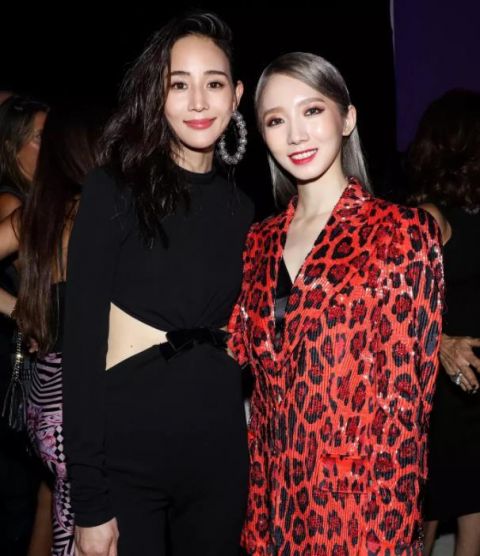 火箭少女征战时装周 合照竟然全军覆没