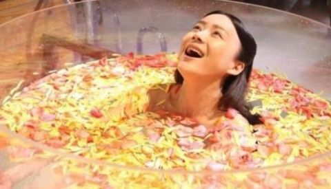 明星拍沐浴戏全靠演技！李易峰笑得我肚子疼