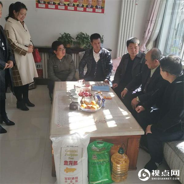 榆阳区兴中路社区开展&ldquo;九九重阳节 情暖老人心&rdquo;慰问活动