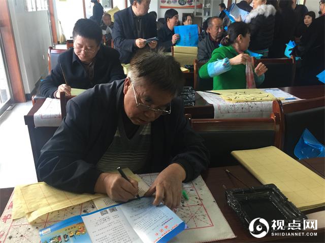 榆阳区开展“和谐家庭”抵制邪教承诺卡签订暨扫黑除恶专项斗争宣传