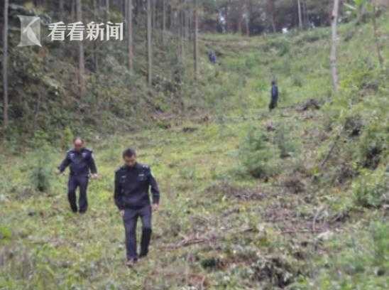 贵州一女子持刀上山轻生 对男友哭喊:爱你爱得那么卑微