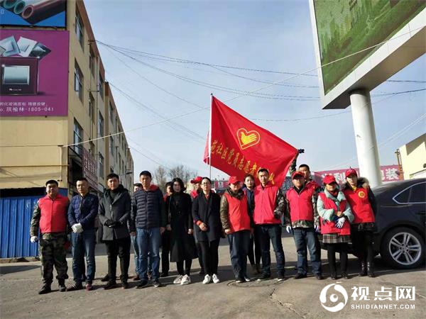 党员志愿者合影.jpg