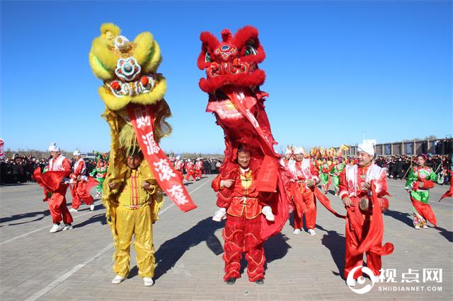 神木市大保当镇举办精彩秧歌汇演 为群众送上文化大餐