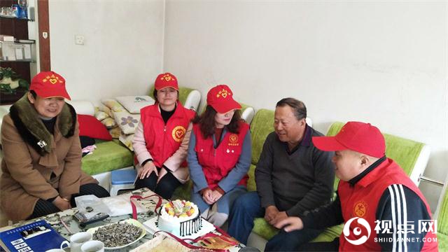 榆阳区东岳路社区开展“不忘政治生日 永葆入党初心”主题活动