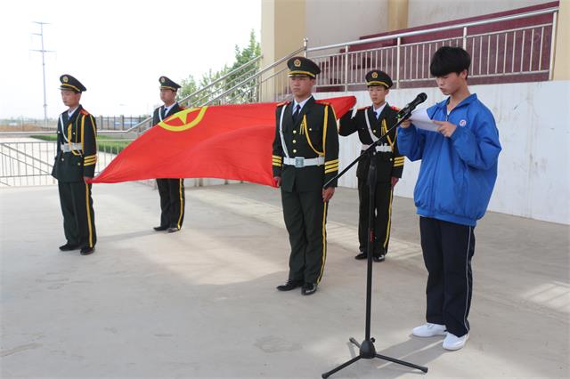 澄城县职教中心举行纪念五四运动100周年暨庆祝中华人民共和国70华诞主题宣传教育活动