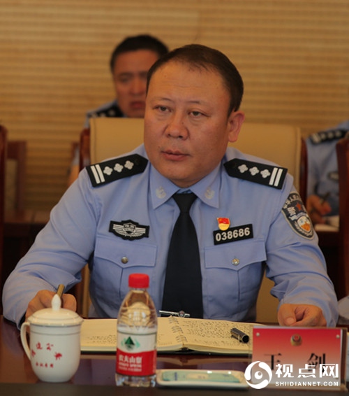 <a href=https://www.shidiannet.com/zt/jingbian/ target=_blank class=infotextkey>靖边</a>县县长贺湘如调研指导公安工作