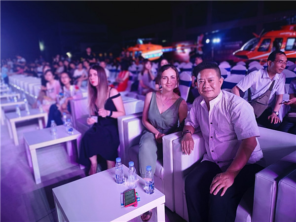 走进西部美容美发第一人常富和他的国际兰梦美容美发学校