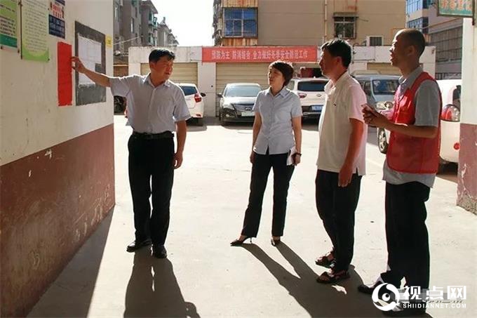 澄城县委副书记郑文军深入包联路段督导检查国卫复审工作