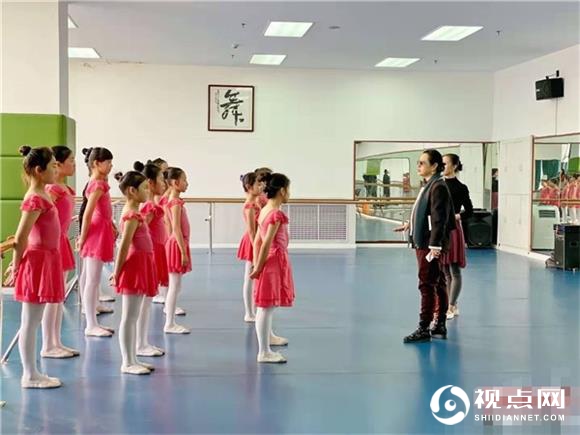 美育校园行动计划走进西安——美育中国2019星光盛典系列活动