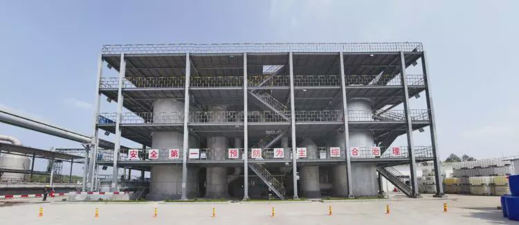 老板操纵股价获利3亿遭证监会罚没18亿 市值暴跌96%