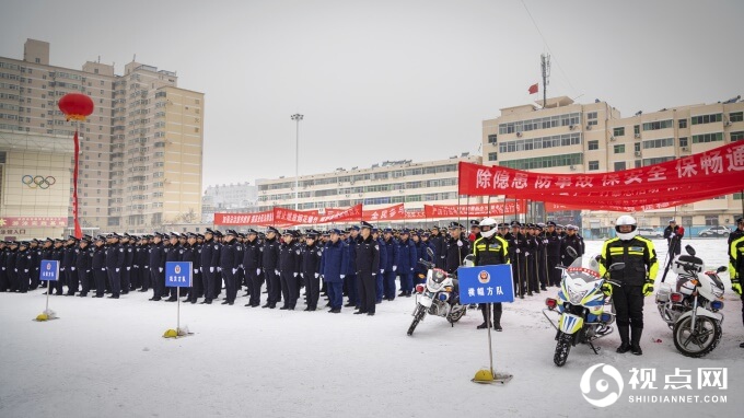 绥德县公安局开展“平安绥德 公安伴行”启动暨“110宣传日”集中宣传活动