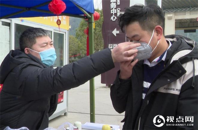 三台县党员干部筑牢疫情防控严密防线