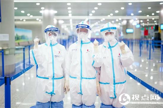 同济大学医学院校友蔡蕾：她在浦东机场做咽拭子采集 和病毒“面对面”