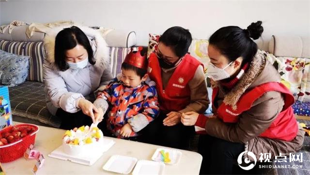 抗疫人物：张耀丹——“怒发姐”脸上的伤痕， 是最美的勋章！