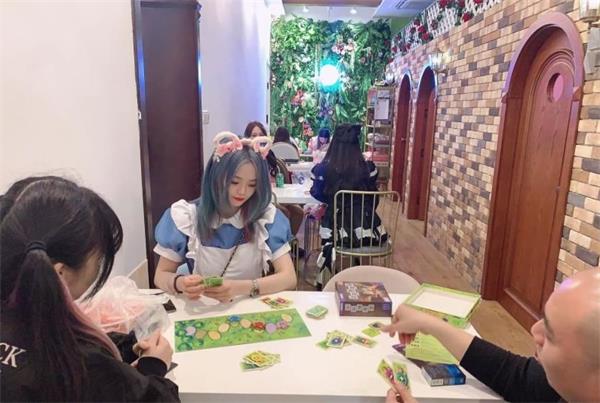 <a href=https://www.shidiannet.com/GB/shanghai/ target=_blank class=infotextkey>上海</a>的女仆公馆遭查封！50一小时随便玩