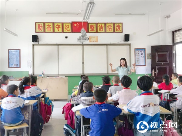 子洲县马岔镇中心小学刘宇婷:无愧于时代要求的红领巾带头人