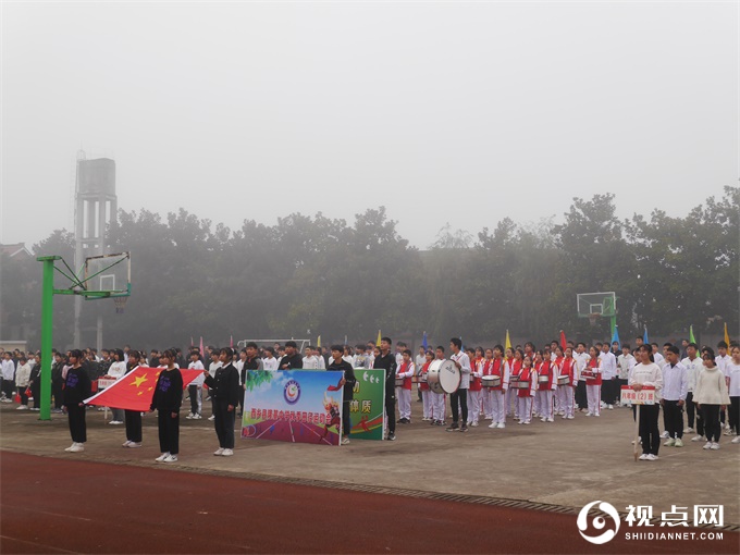 汉中市西乡县隆基中学隆重举行秋季田径运动会