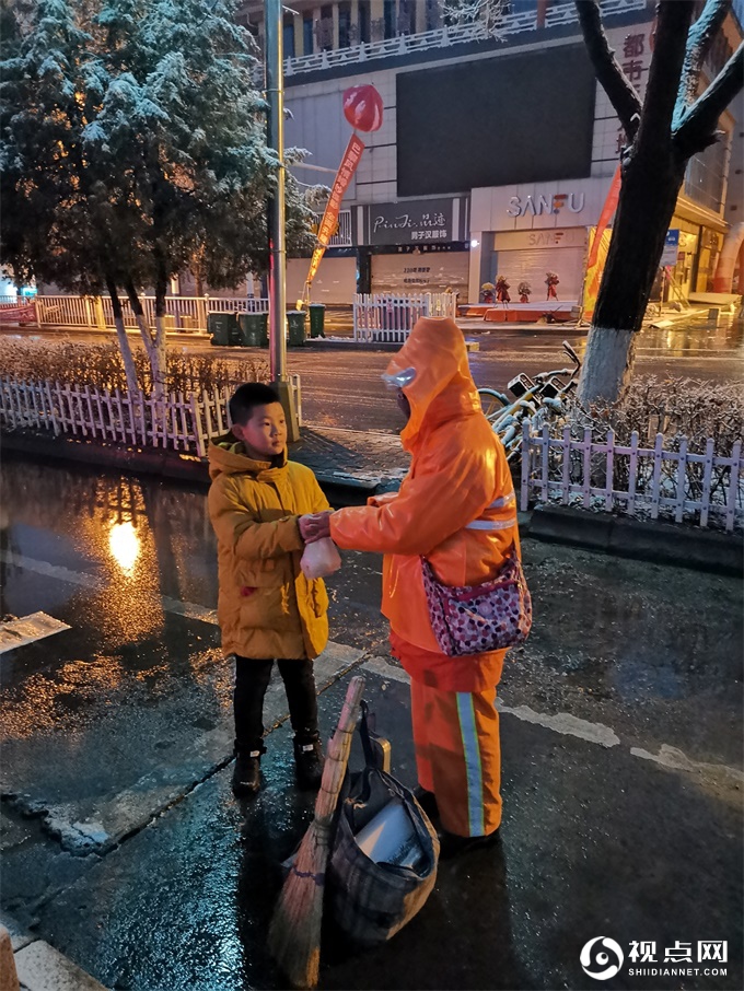 “一份早餐，一个温暖”榆林公益小天使爱心送餐活动