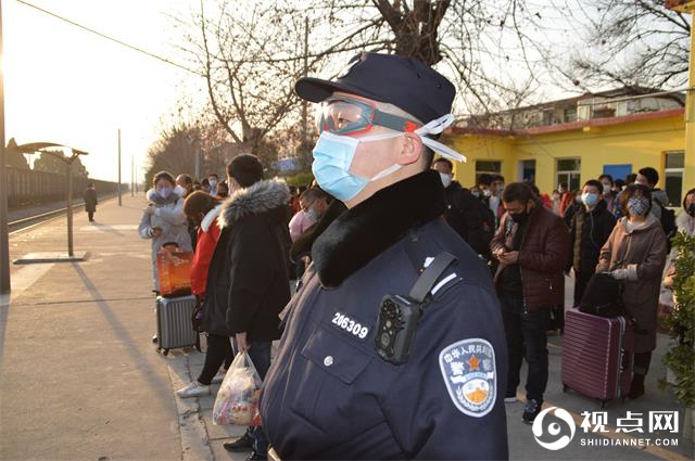 蒲城站派出所90后铁警王伟：用干劲与执着书写青春