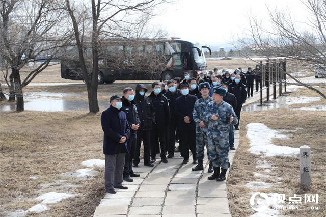 牡丹江市公安局组织干警参观“人民空军东北老航校旧址”红色教育基地