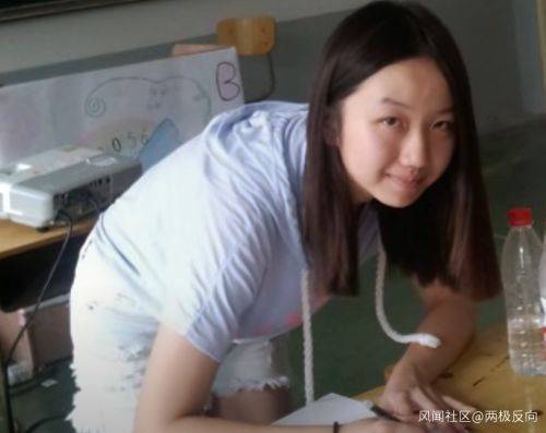 90后女汉奸许秀中！移居海外又反华，不过是颗棋子