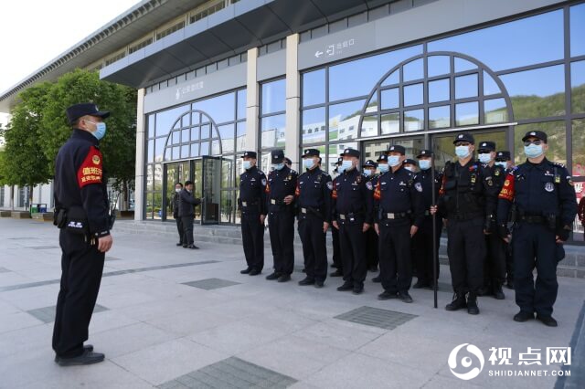 合理安排警力