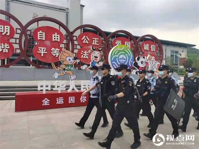 端午安保我在岗：延安铁警全力守护旅客出行平安