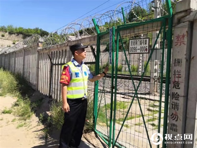 强化线路巡防 消除安全隐患 绥德铁警在行动