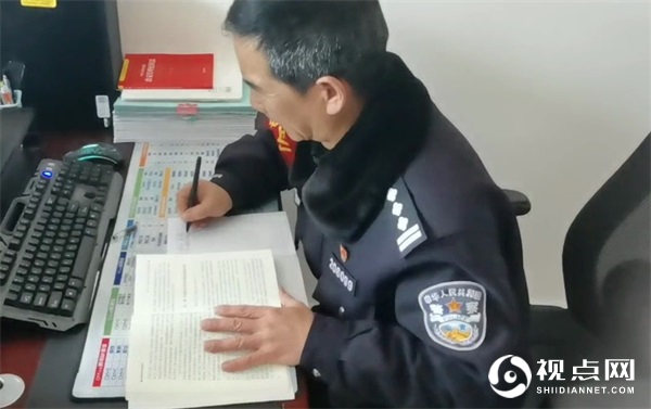 富县铁警胡卫国：铁路派出所的“常青树”