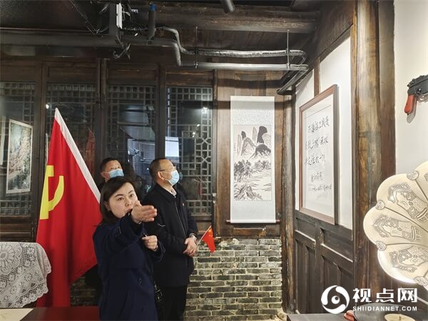 追寻革命足迹，传承红色基因——三台县芦溪一小党支部开展主题党日活动