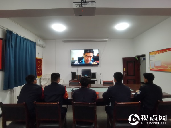 蒲城站派出所组织观看《闪亮的名字——2022最美基层民警发布仪式》
