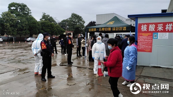 蒲城站派出所多举措全力保障国庆期间旅客出行安全